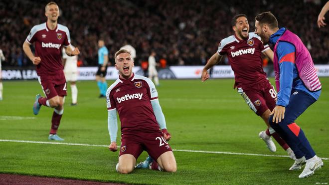 英超球员专访：凯恩谈个人状态,